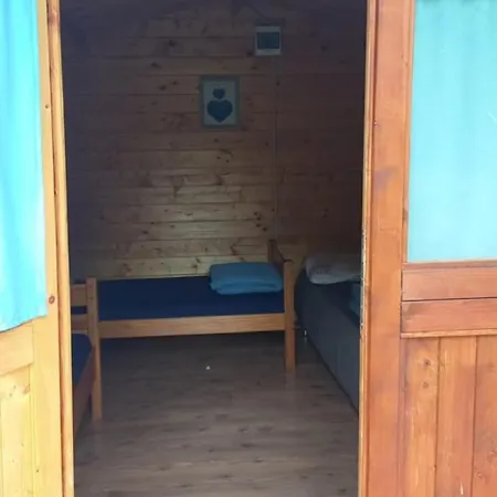 Napfeny Kamp alanı Taliandorogd