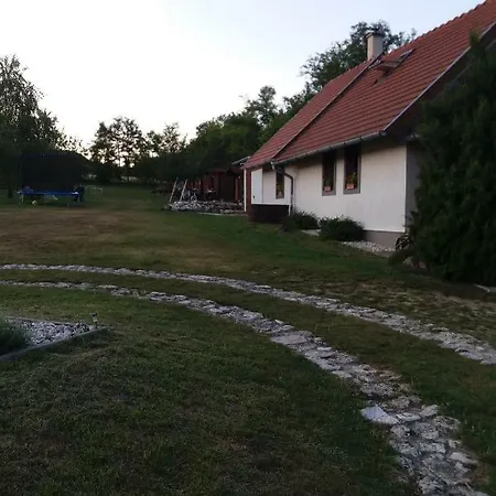 Napfeny Campsite *